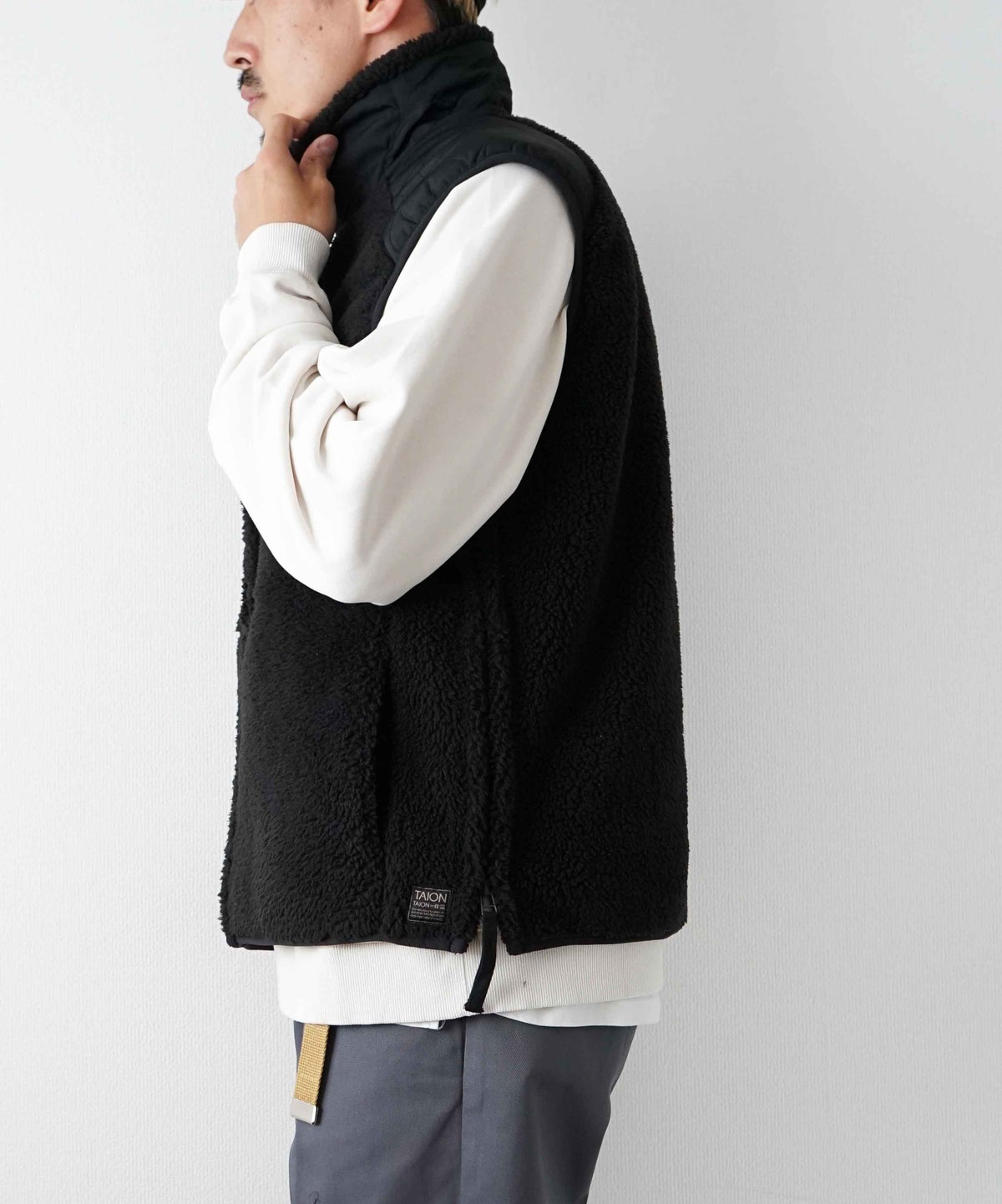  TAION｜MILITARY PILE-FLEECE HIGH-NECK VEST [[TAION-002LV3NDML-1]][D]