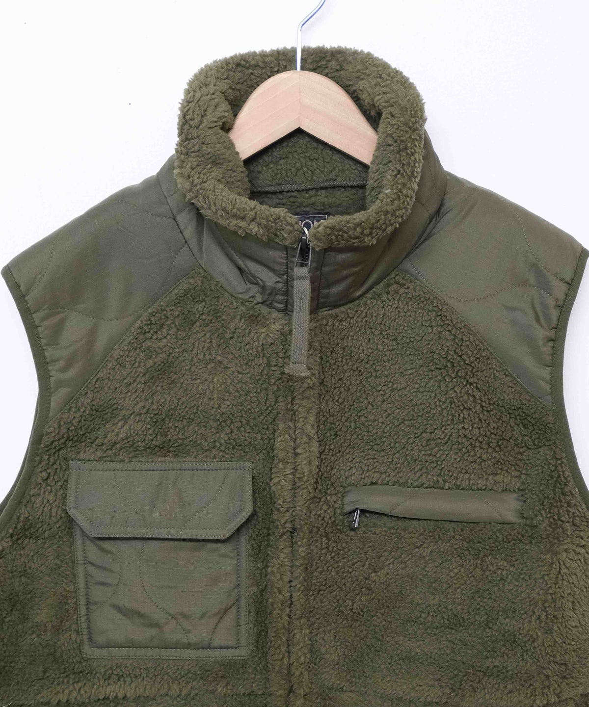  TAION｜MILITARY PILE-FLEECE HIGH-NECK VEST [[TAION-002LV3NDML-1]][D]