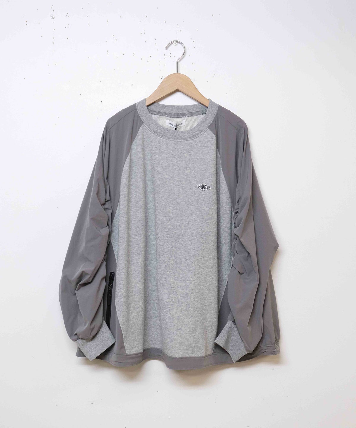 day standard｜袖シャーリングリメイク風プルオーバー [[K263061-28]][D]