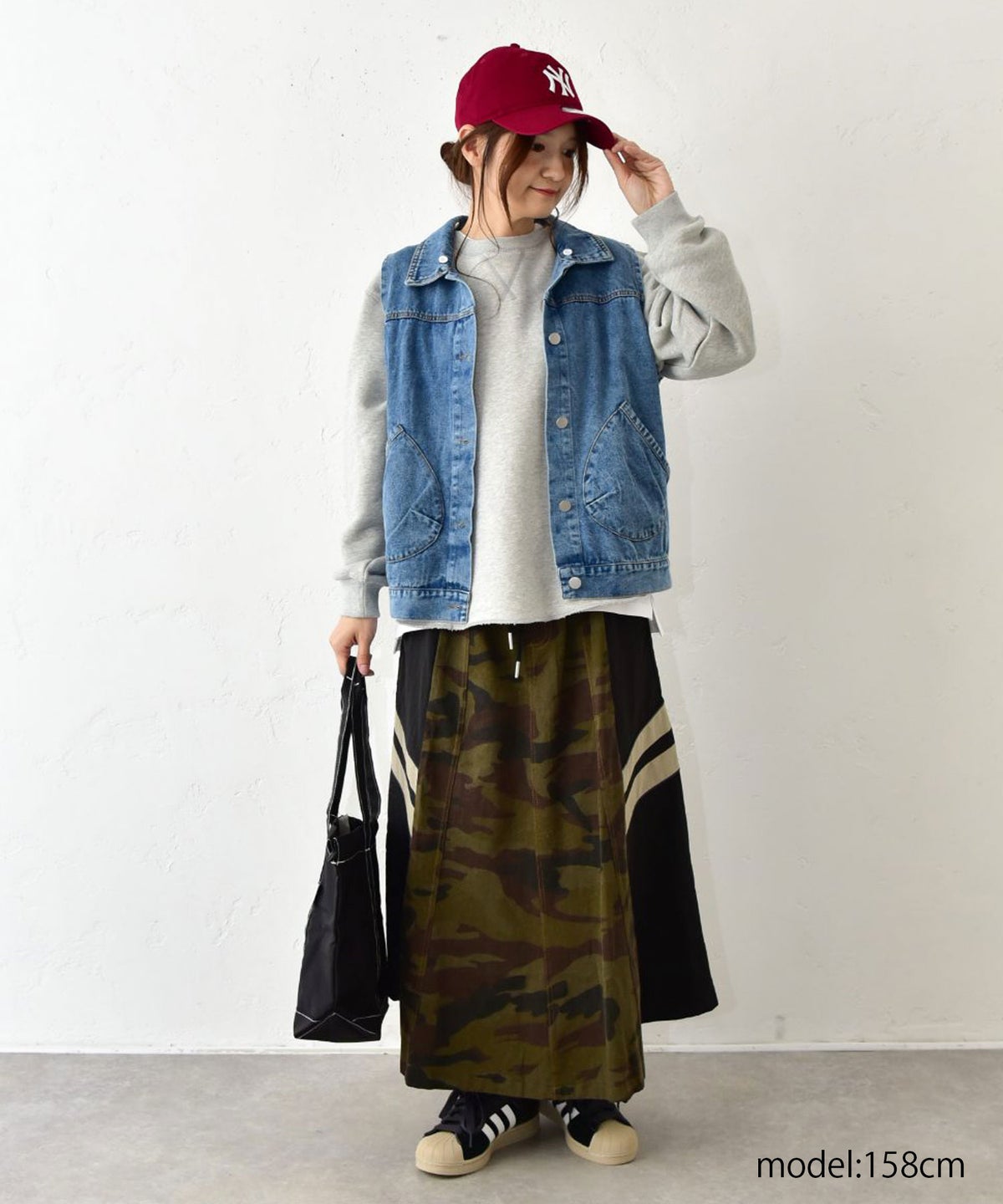 Gives a sense of fullment｜カットオフラウンドプルオーバー [[863110]][C]