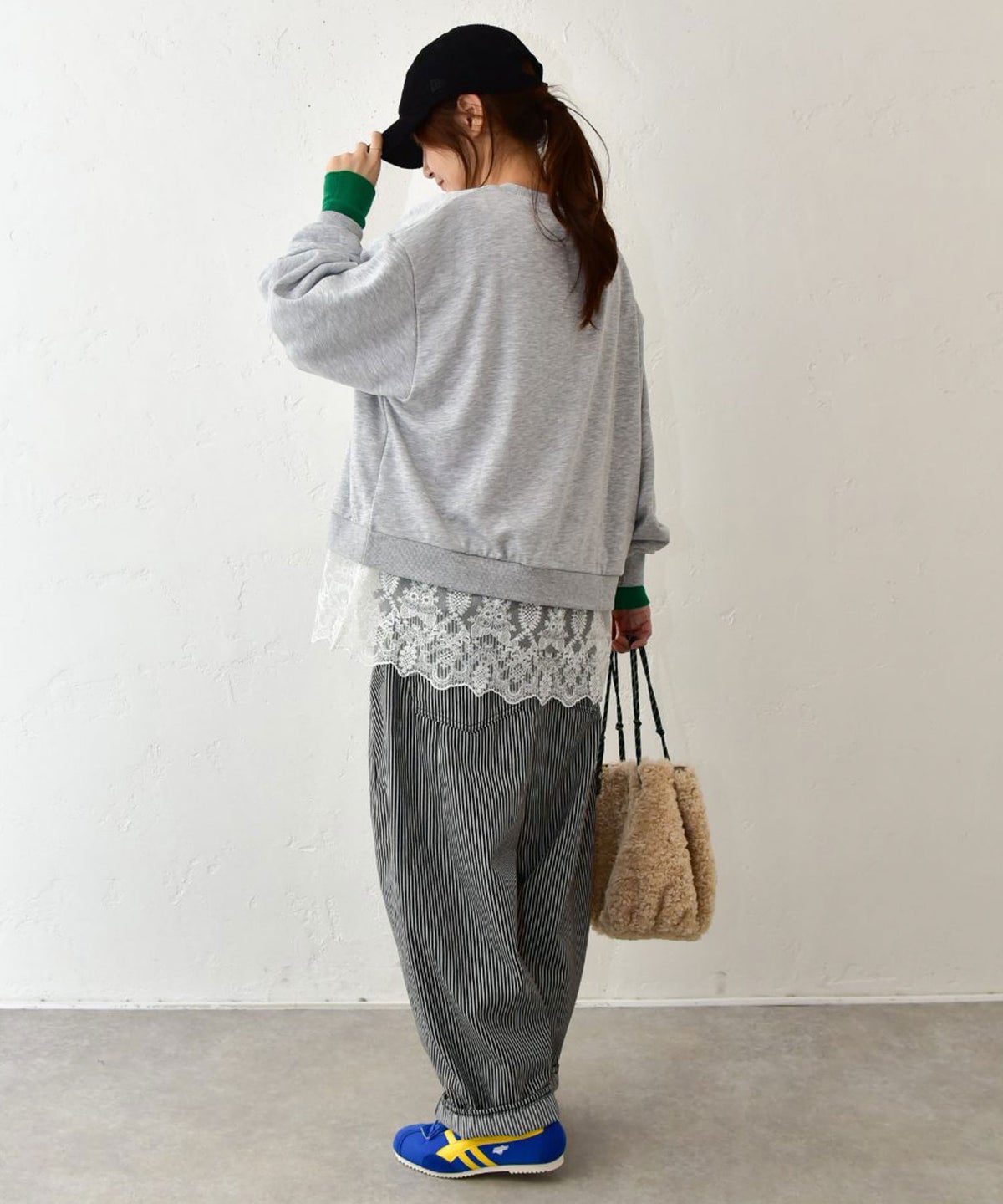 IN THE MARKET｜裾レースレイヤード風スウェット [[4206466]][C]