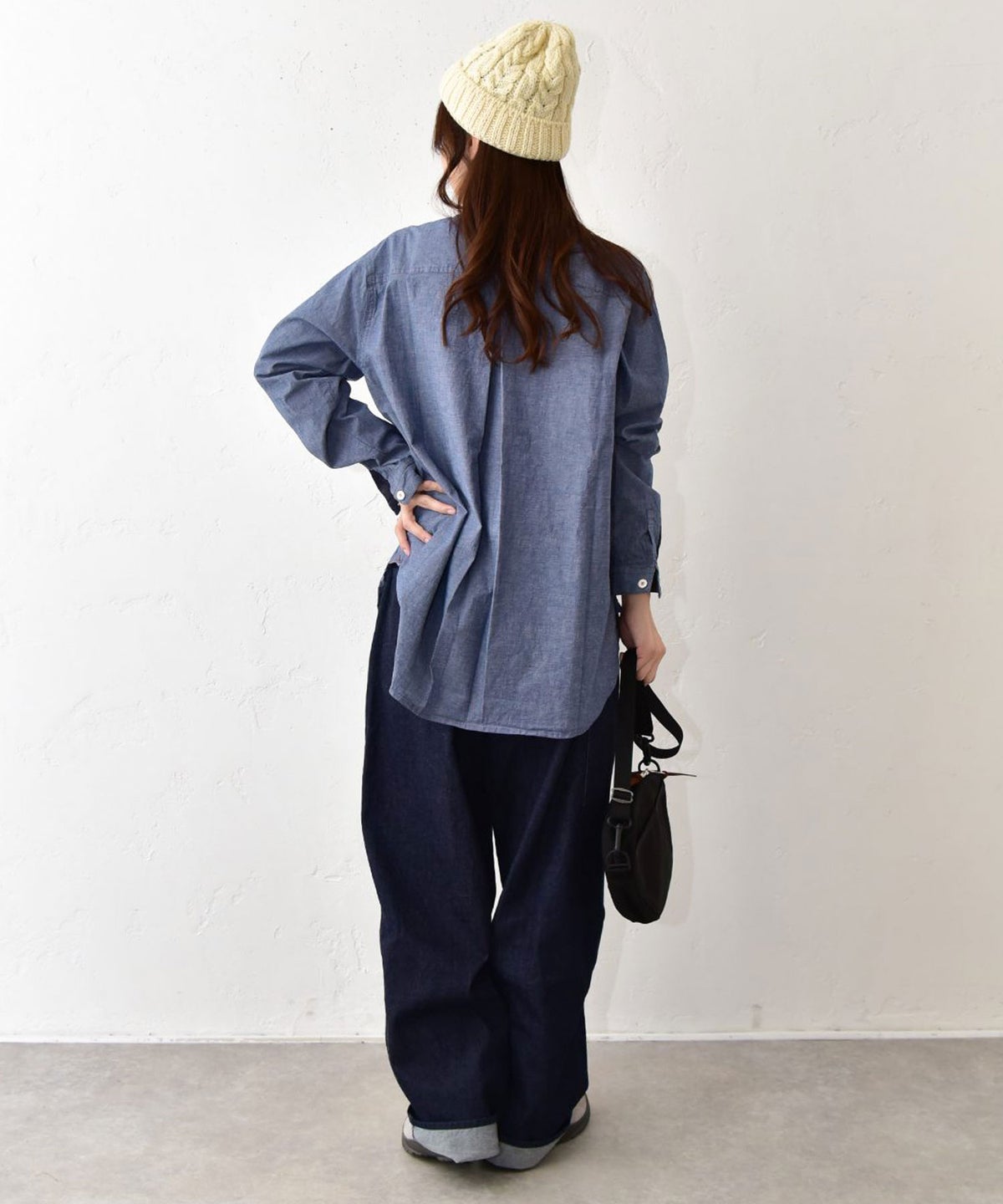 her.｜ストレッチ入ダンガリーシャツ(h.刺繍入り) [[CE3SH251001B]][C]