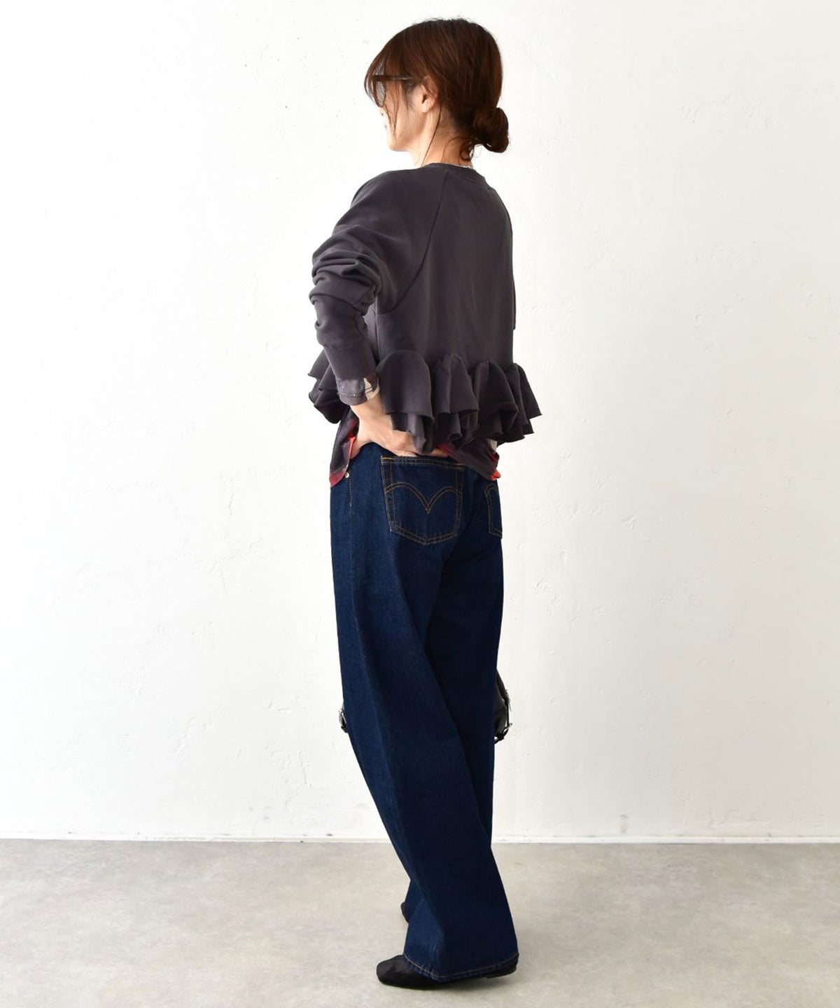 HUMS｜裾フリルデザイン裏毛カットソー [[33717A333]][C]